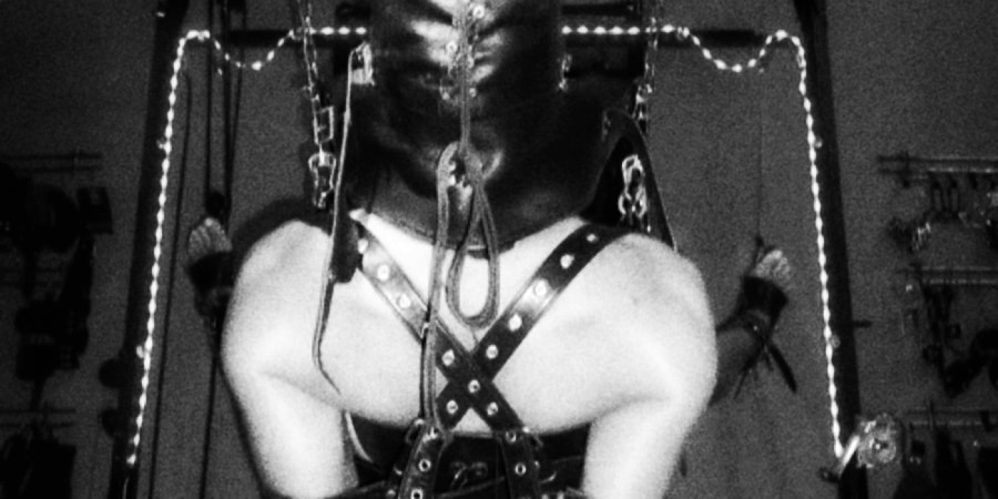 BDSM for beginners interview with a dominatrix